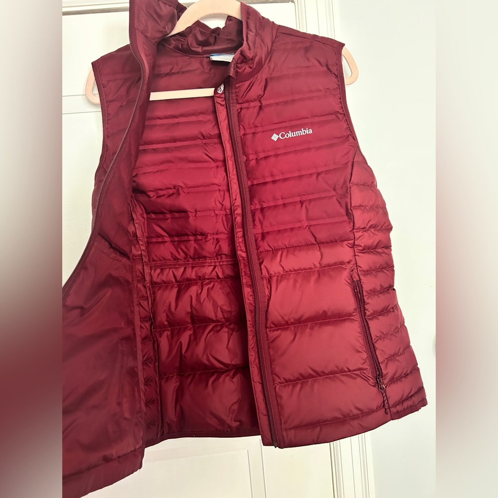 Columbia vest